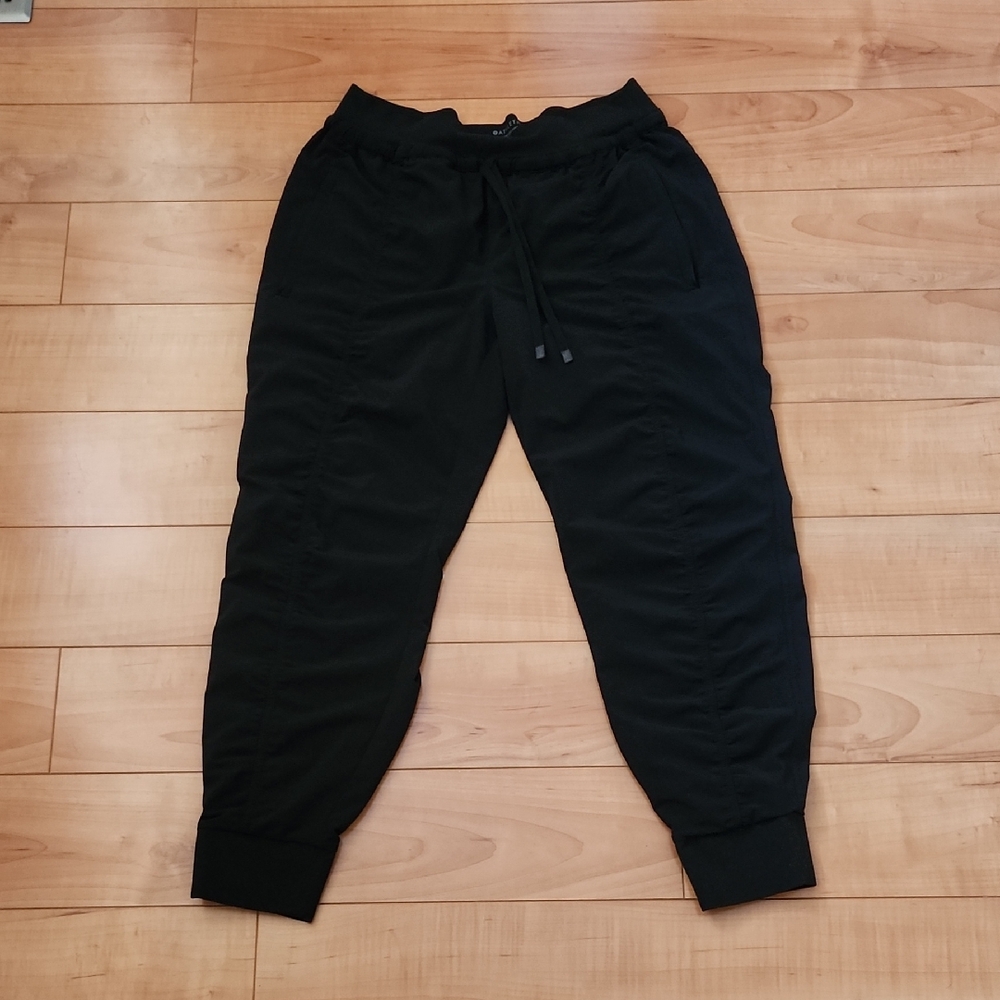 Athleta Attitude Lined Pant Women's Size 8 Petite